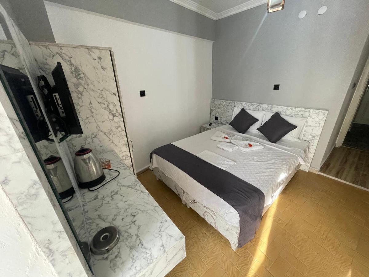 Ersoy Ege Apart Otel Antalya Bagian luar foto