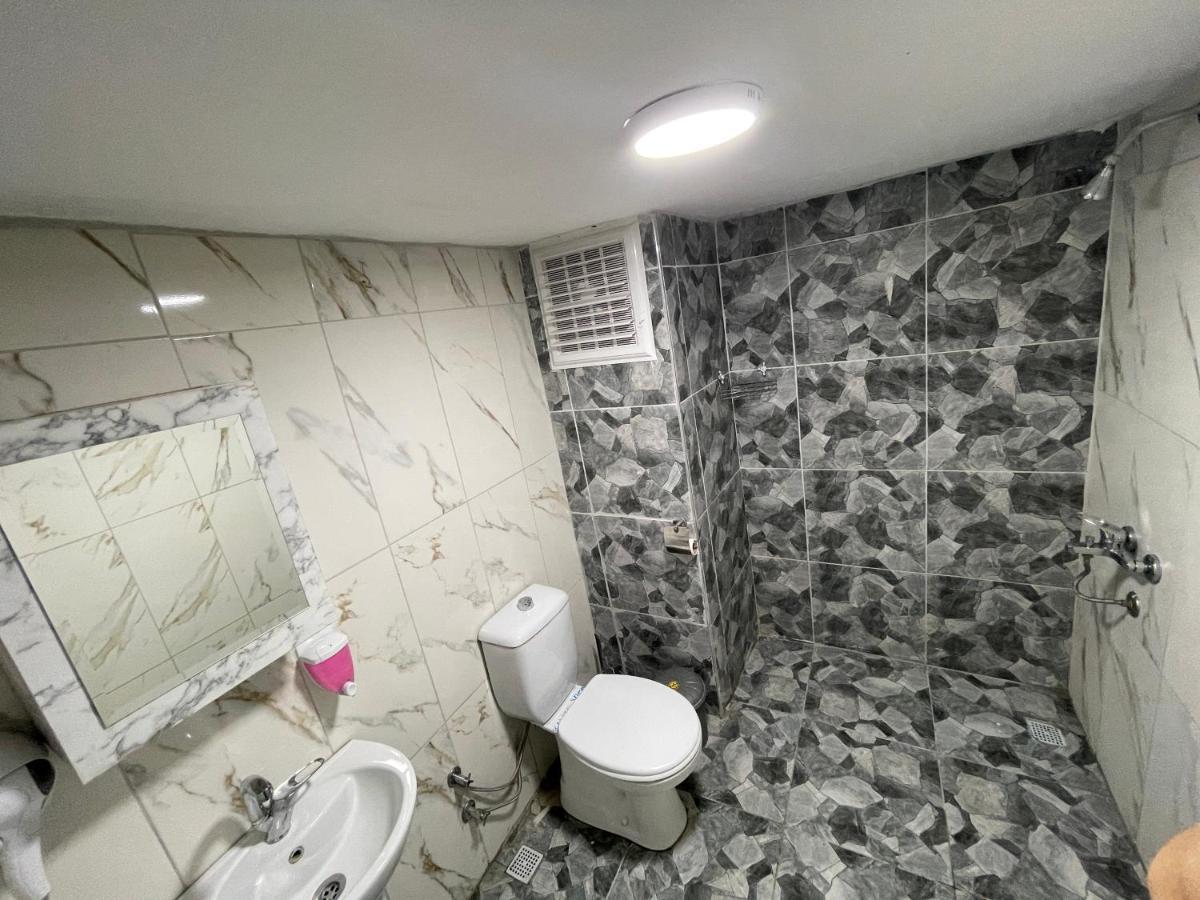 Ersoy Ege Apart Otel Antalya Bagian luar foto